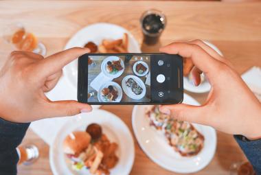 people_capturing_their_food