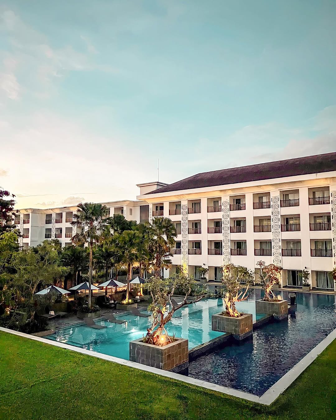 Grand Mercure Seminyak Best Luxury Resorts Seminyak