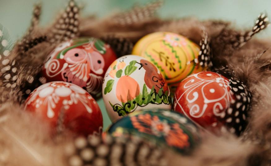 newsletter easter deals and best padel courts