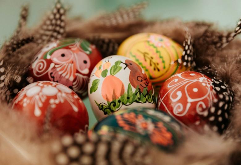 newsletter easter deals and best padel courts