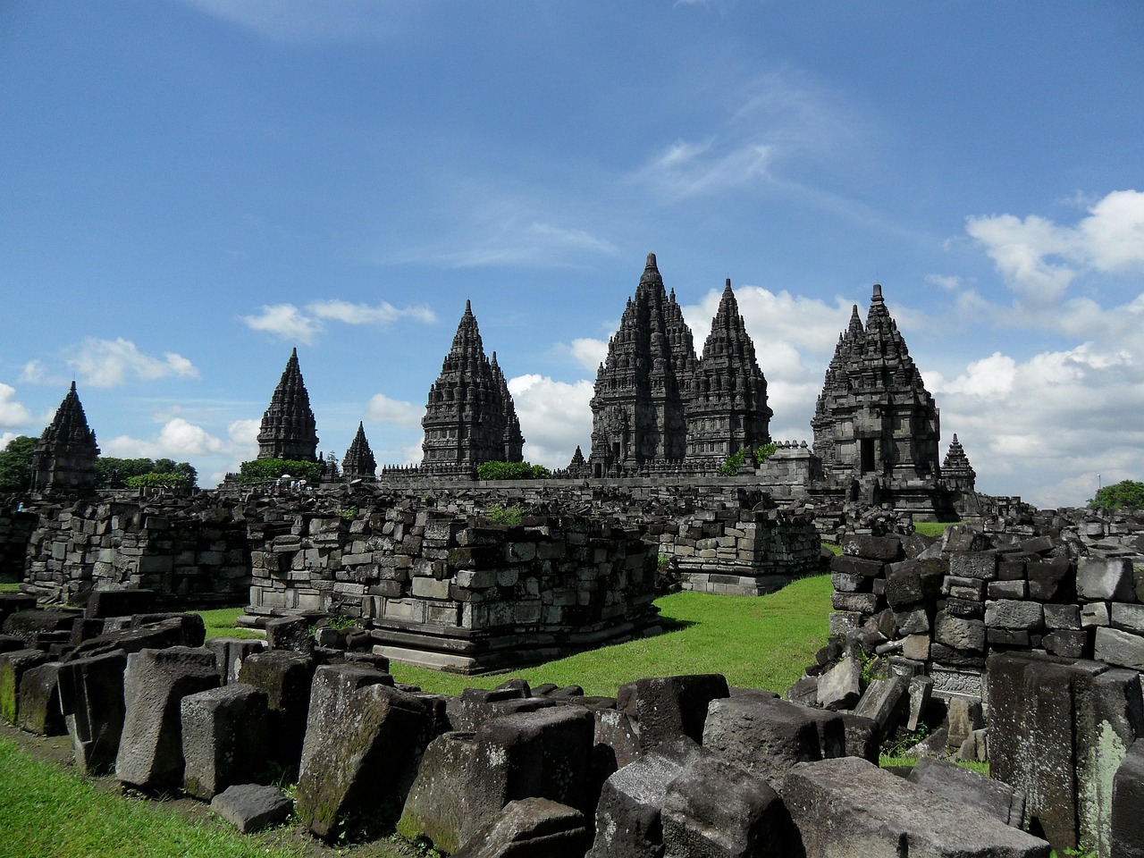 prambanan_temple