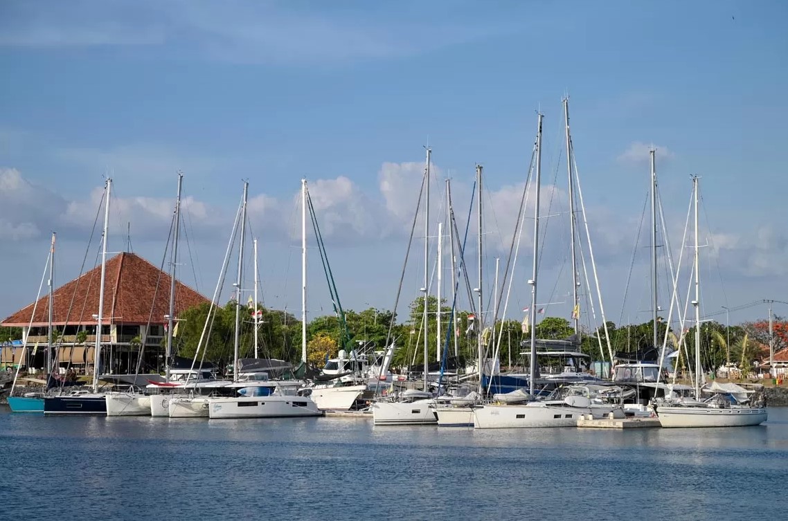 Yacht Docking at Marina Boom Port Banyuwangi by Radar Banyuwangi