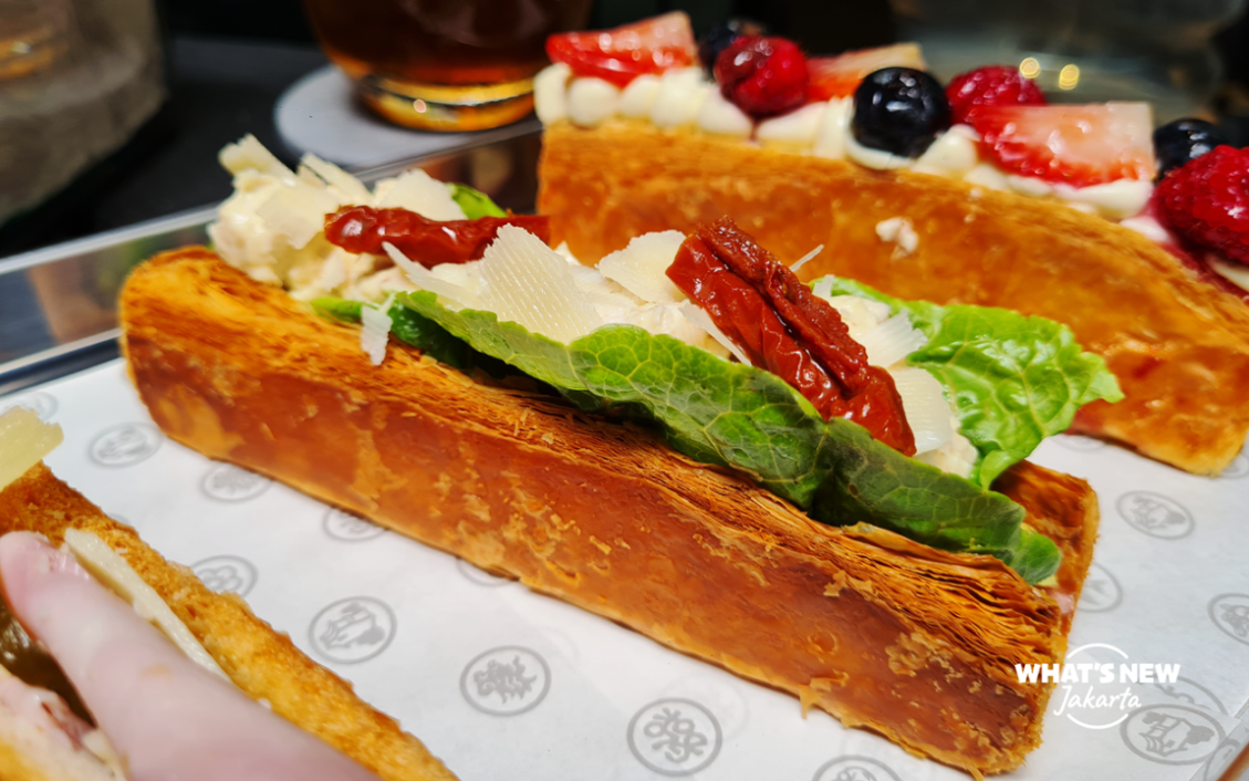 Caesar Chicken Sandwich