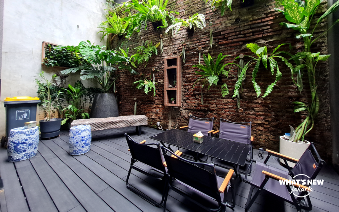 MET Glodok Back Area