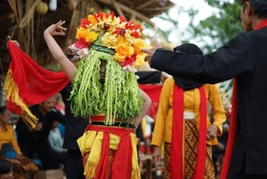 Seblang dance 